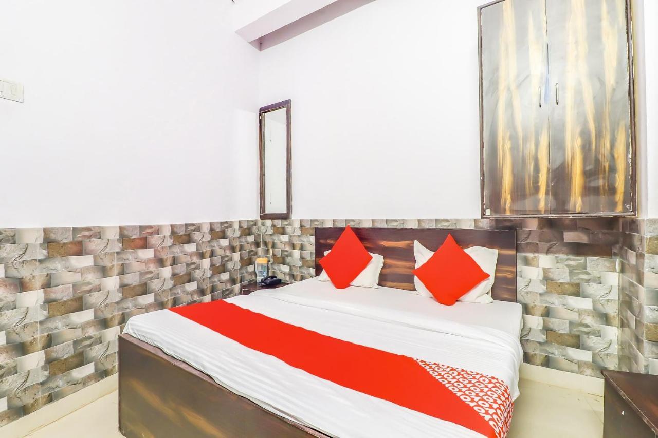 Hotel O Dolphin Лакнау Екстериор снимка